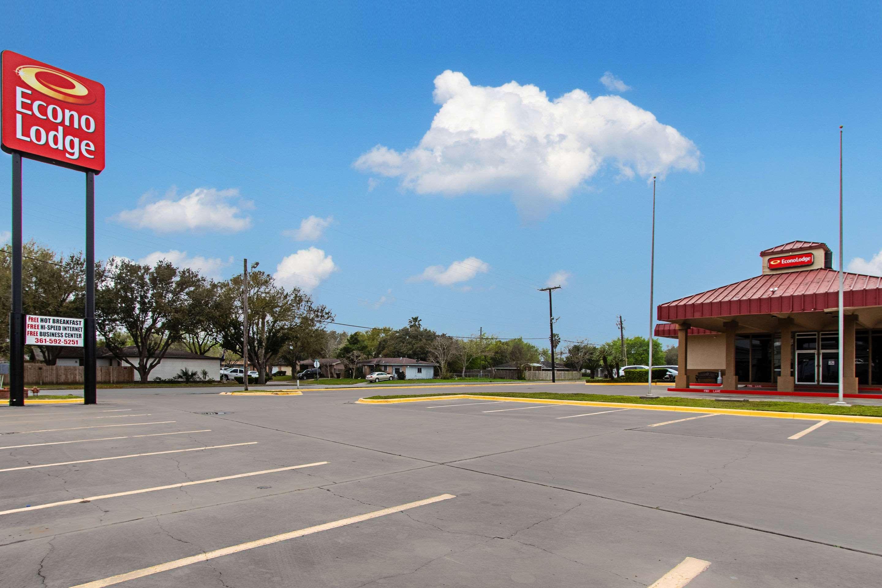 Econo Lodge Kingsville Exterior photo